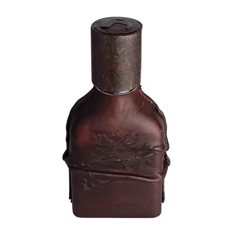 Orto Parisi Cuoium Edp Unisex 50Ml Bottle With A Dark, Intense Background, Highlighting Leather And Violet Notes.