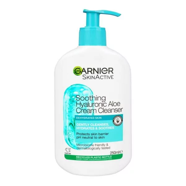 Garnier Hyaluronic Aloe Soothing Cream Cleanser 250ml with hyaluronic acid and aloe vera, hydrates, soothes, and cleanses dehydrated and sensitive skin.