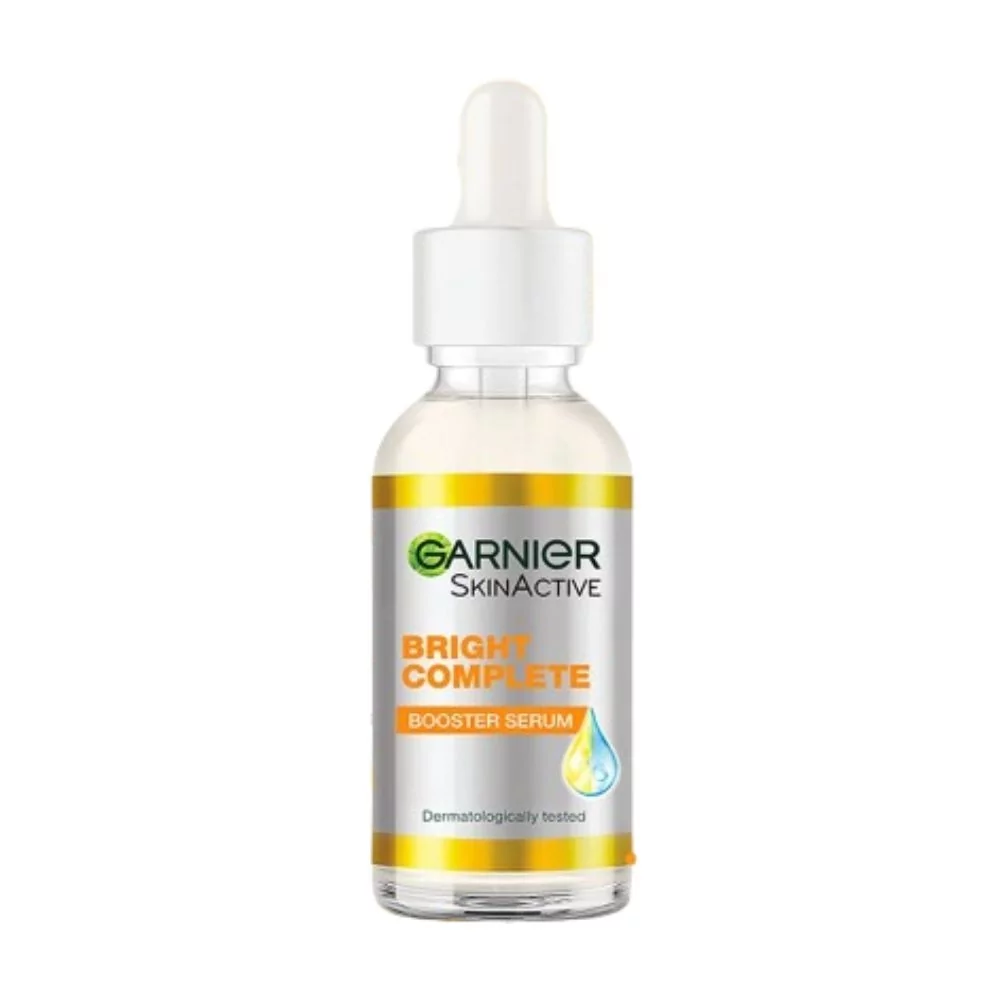 Garnier Bright Complete Vitamin C Serum 15Ml With Vitamin C And Yuzu Lemon Extract Brightens Skin And Reduces Dark Spots For A Radiant Complexion.