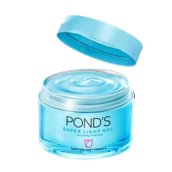 Pond's Super Light Gel - Lightweight, hydrating gel with Hyaluronic Acid and Vitamin E for dewy and glowing skin.