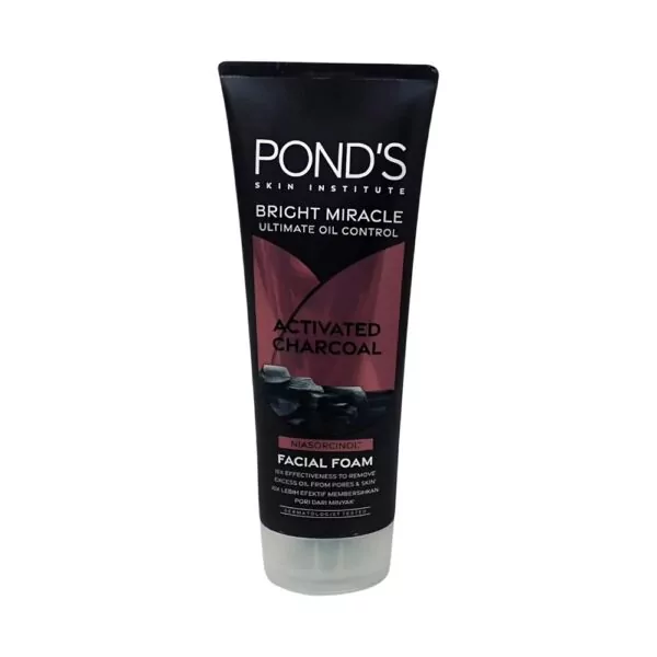 Pond's Activated Charcoal Facial Foam - Deep cleansing face wash with activated charcoal and Vitamin B3.